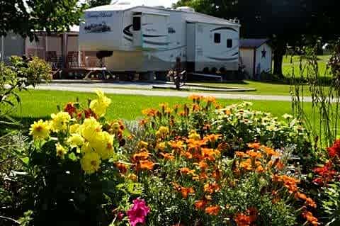 Cutty's Sunset Camping Resort