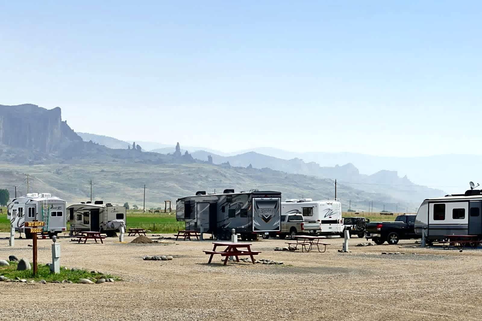 Yellowstone Valley Inn & RV Park