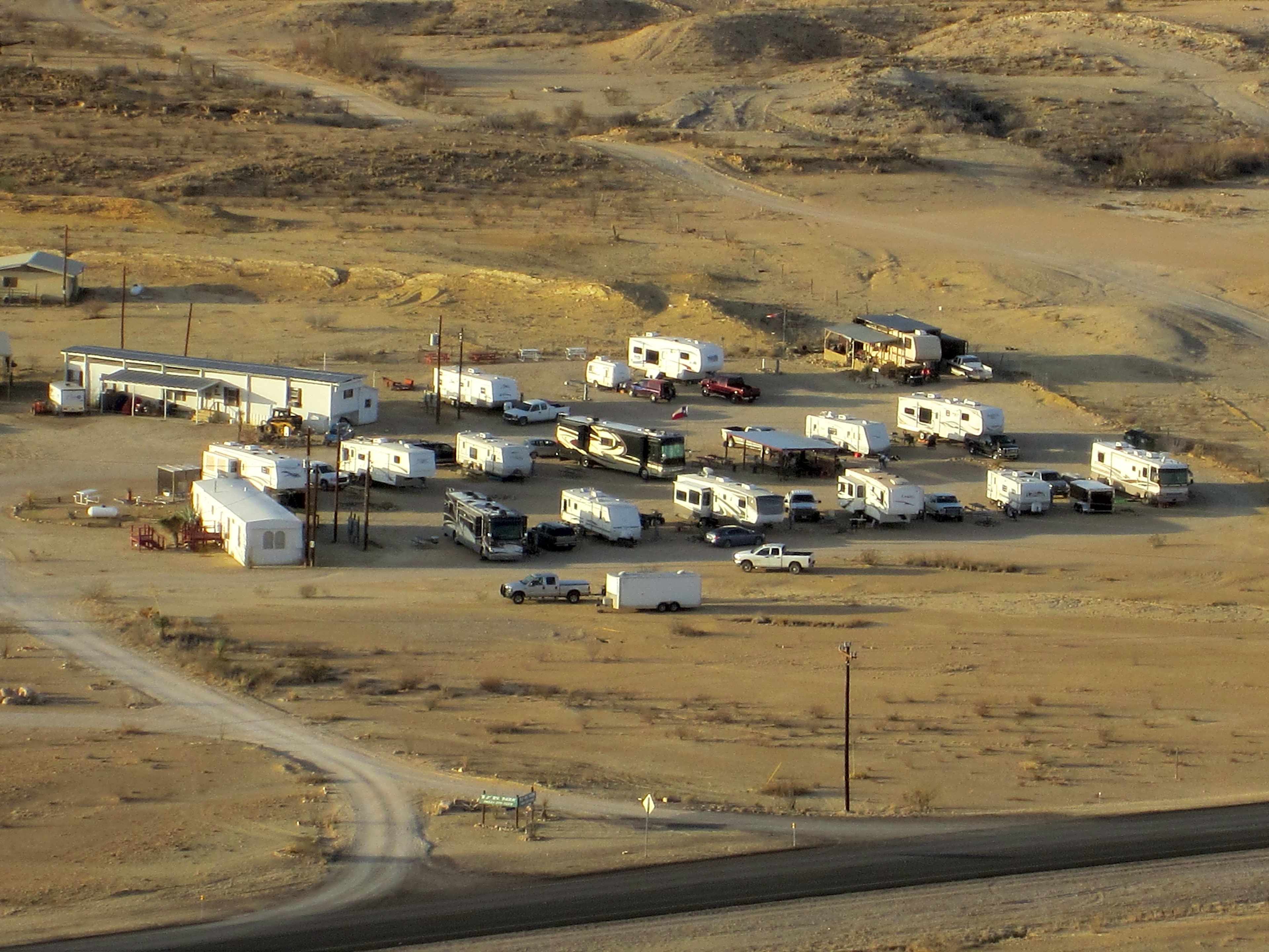 BJ's RV Park
