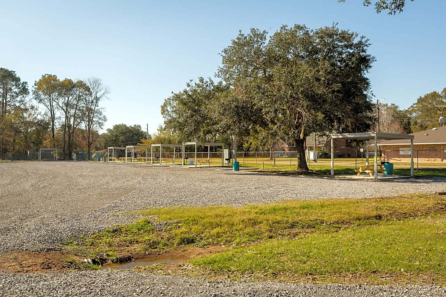 Mr. Bee's RV Park