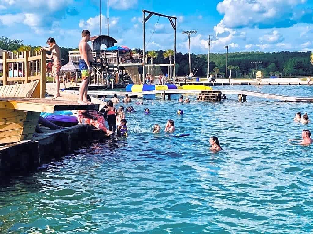Bama Slam Saloon & RV Park
