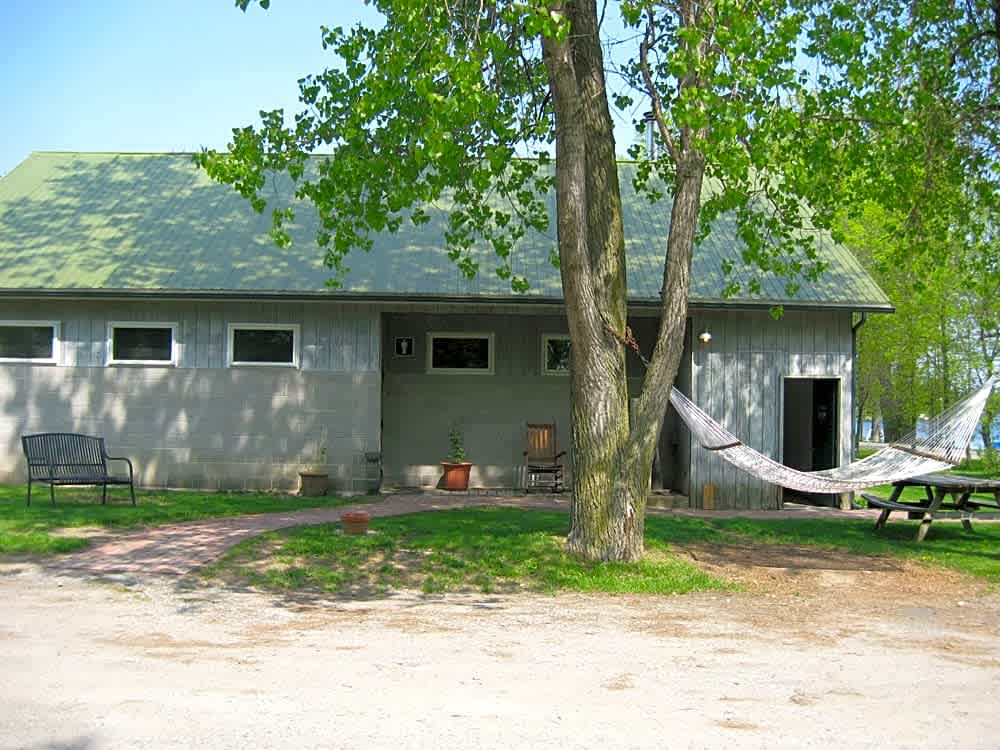 Monty's Bay Campsites
