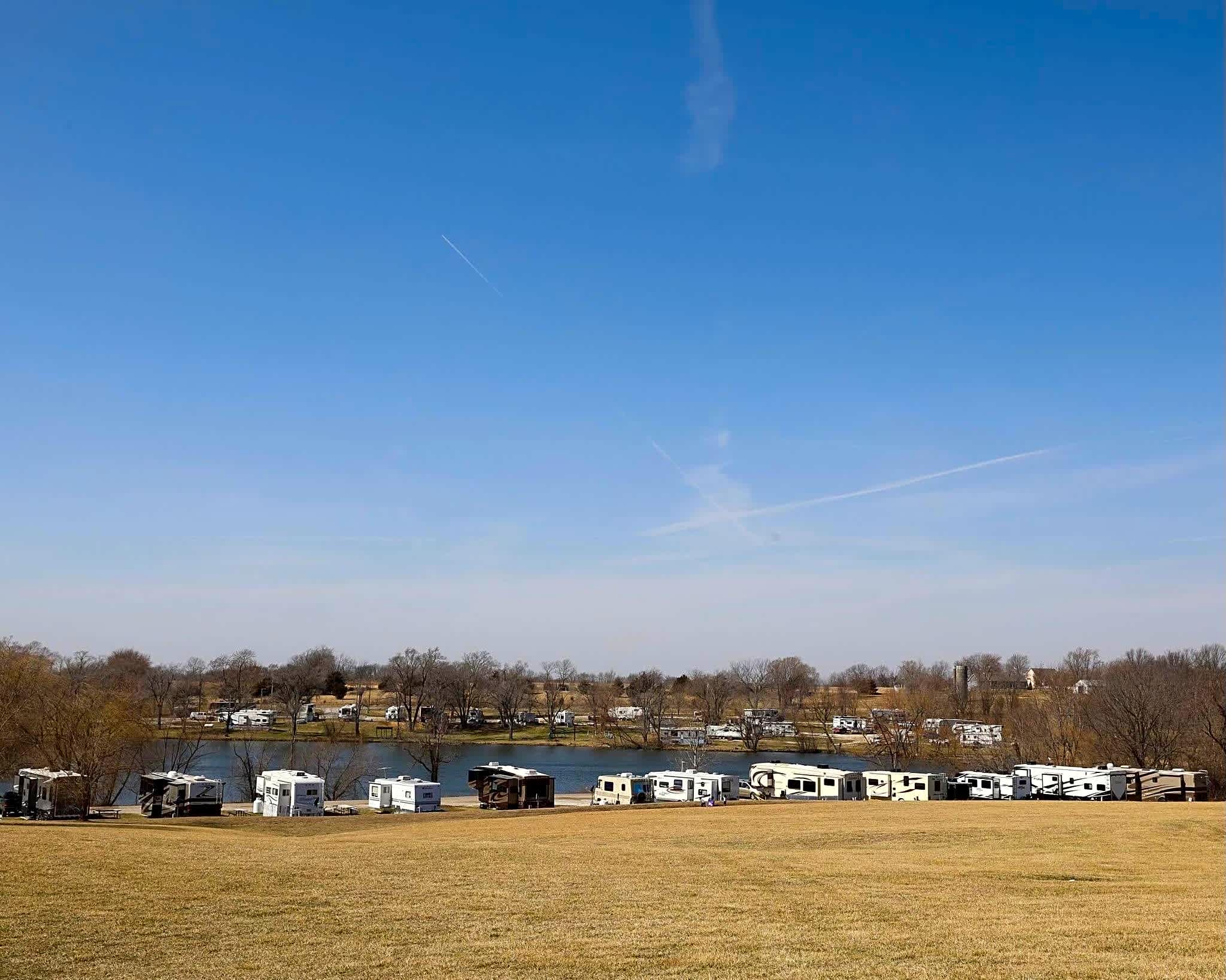 Suncatcher Lake RV Park