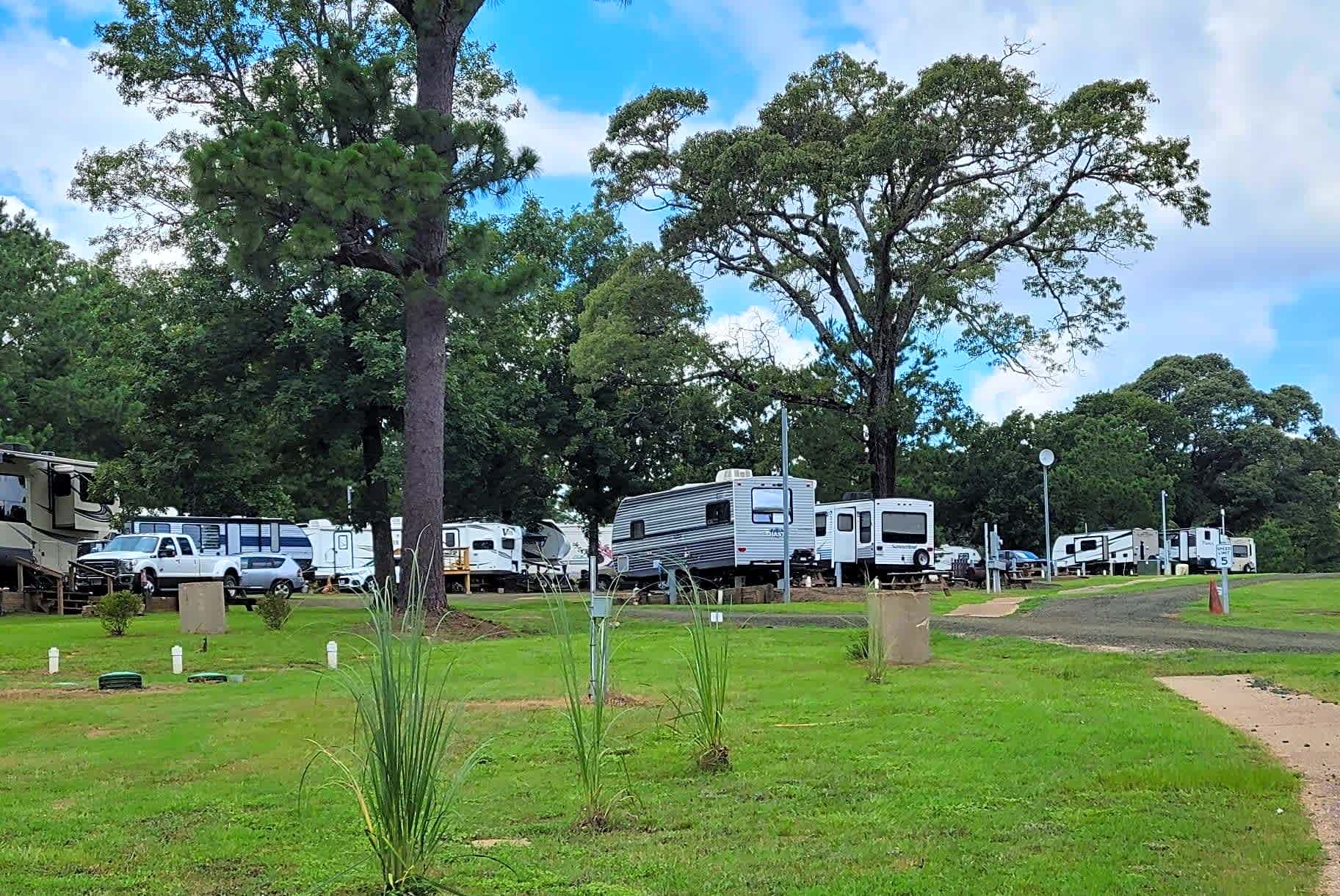 Jasper Country Club & RV Resort