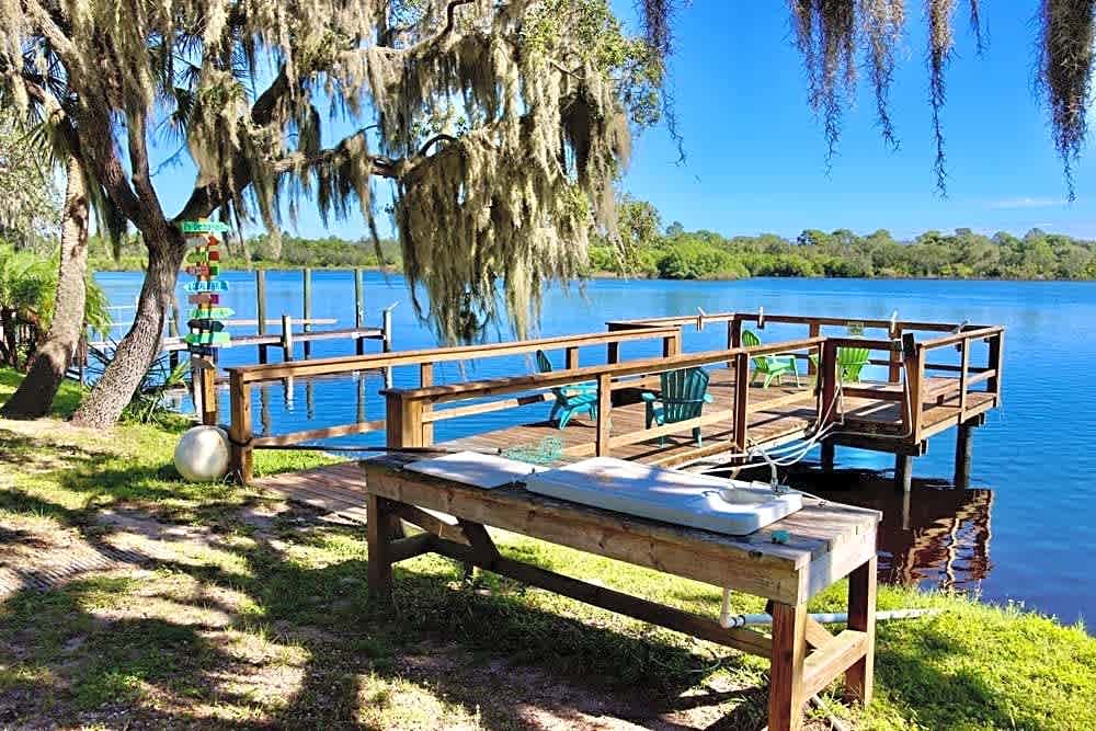 River Oaks RV Resort
