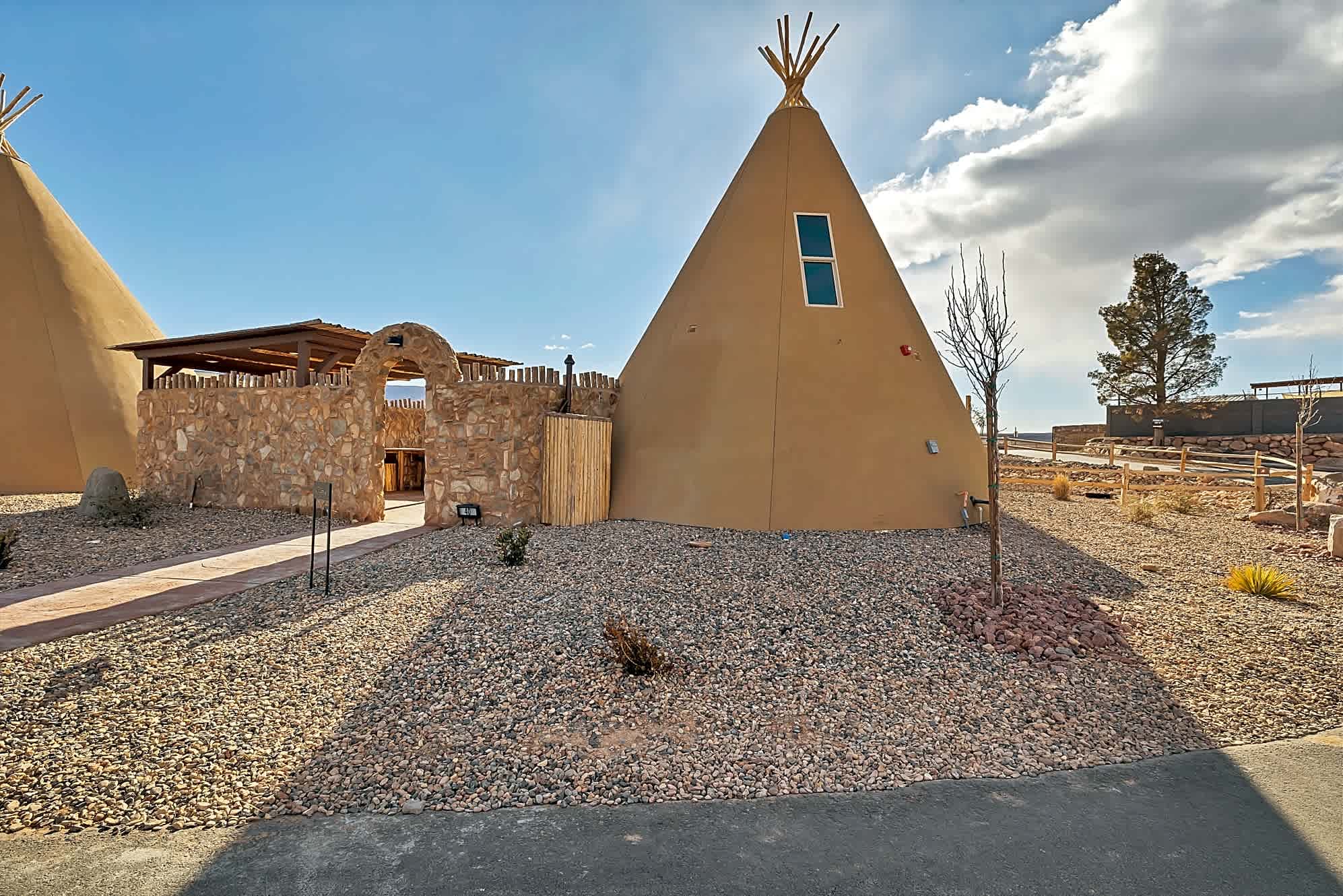 Zion White Bison Resort