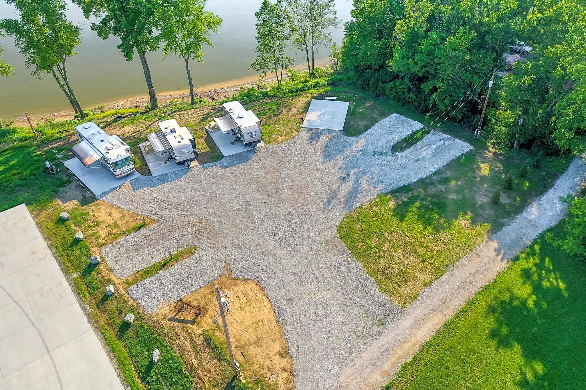 Canby Ferry Campground