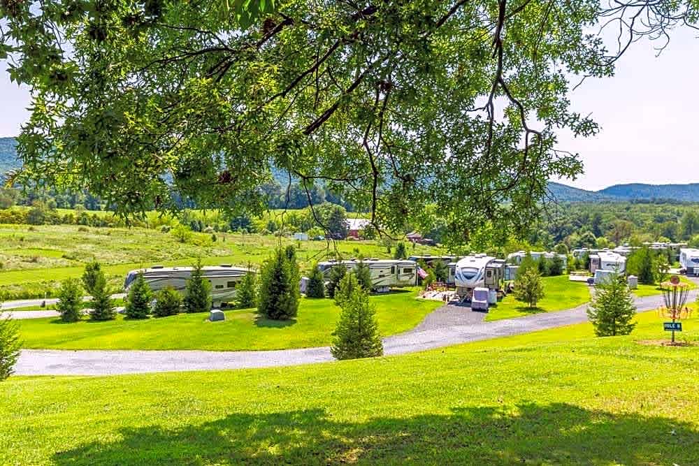 Twin Grove RV Resort & Cottages
