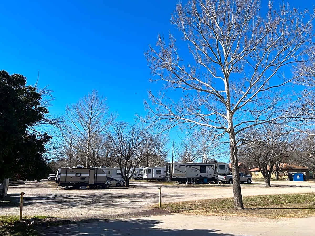 Dallas Hi-Ho RV Park