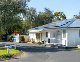 Four Seasons Holiday Park