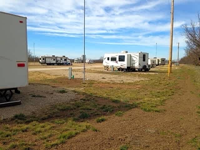 Back-In Full Hook Up RV Site