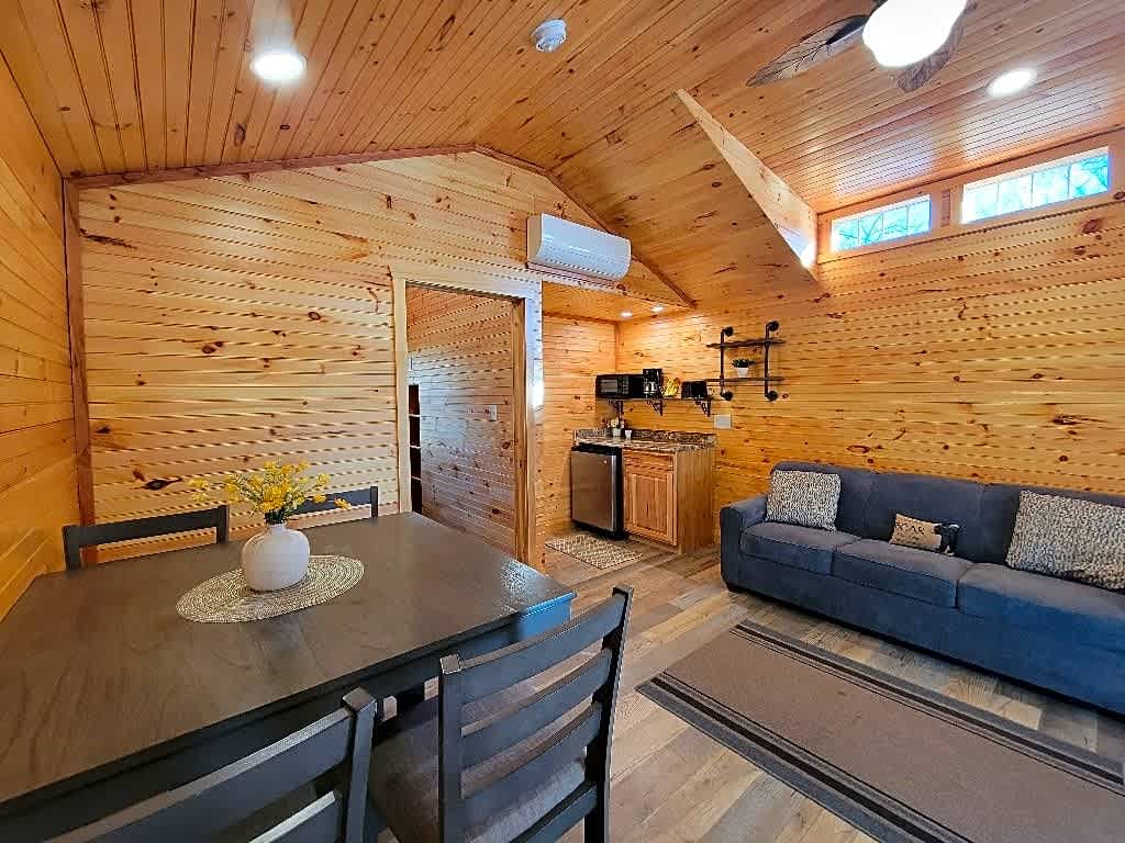 1/2 Bath Cabin