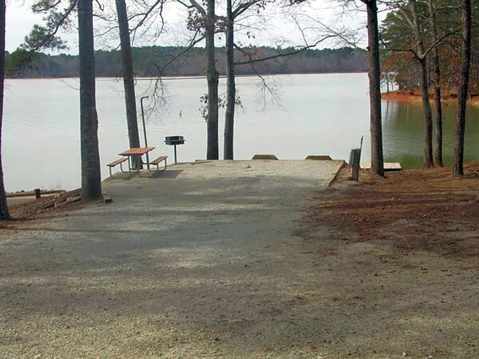 50 AMP Broad River Waterfront Campsite