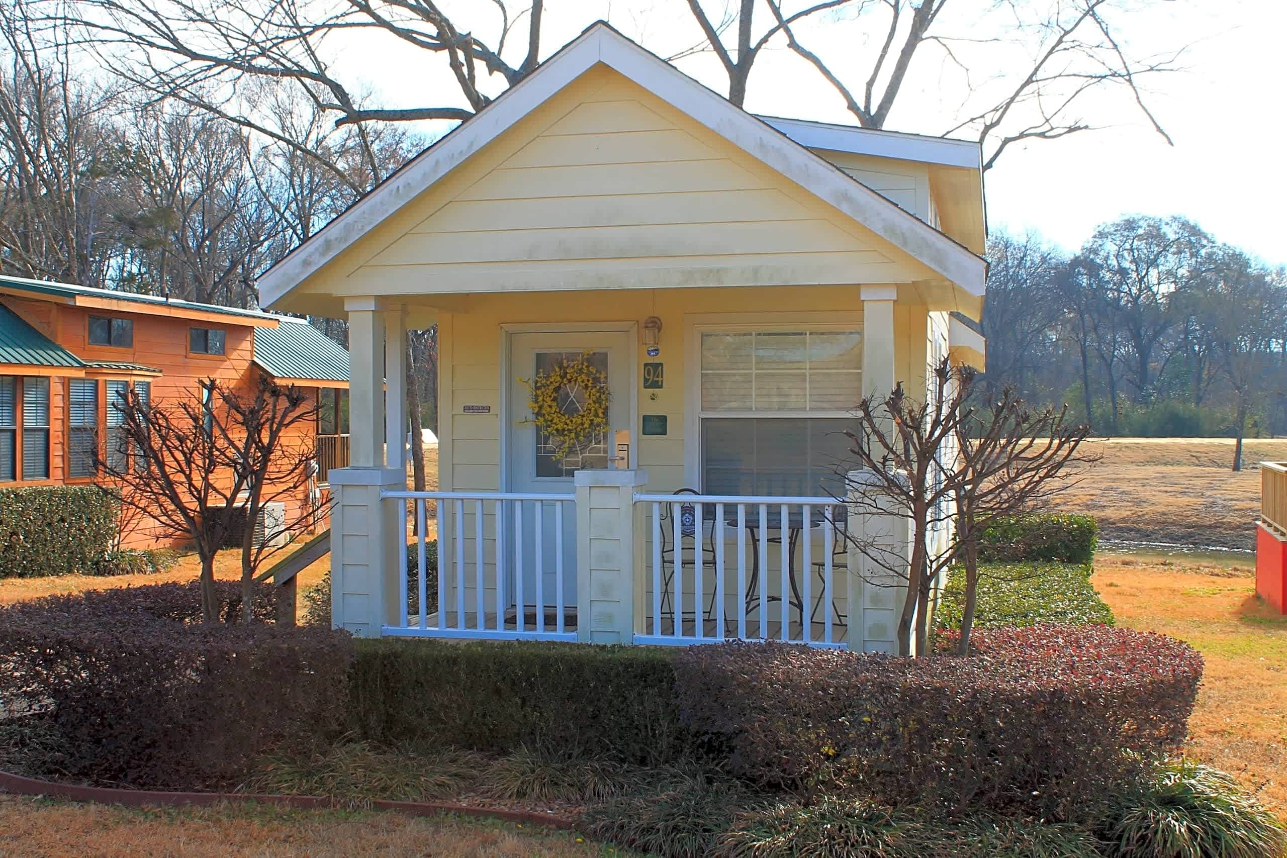 Non-Lofted Cottage