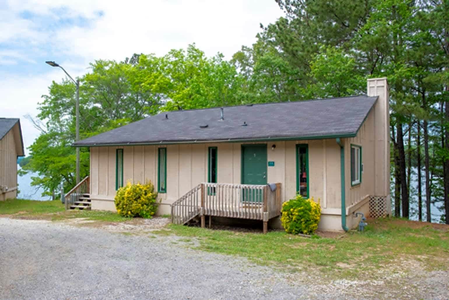 2 Bedroom 2 Bath Cabin