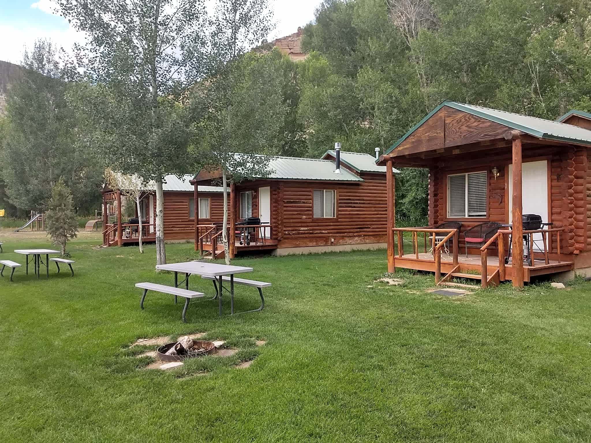 Lodge Cabin