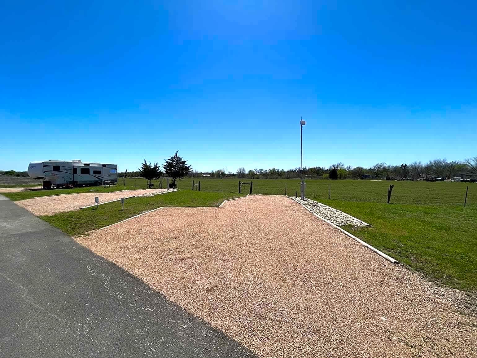 Premium Back-In RV Site