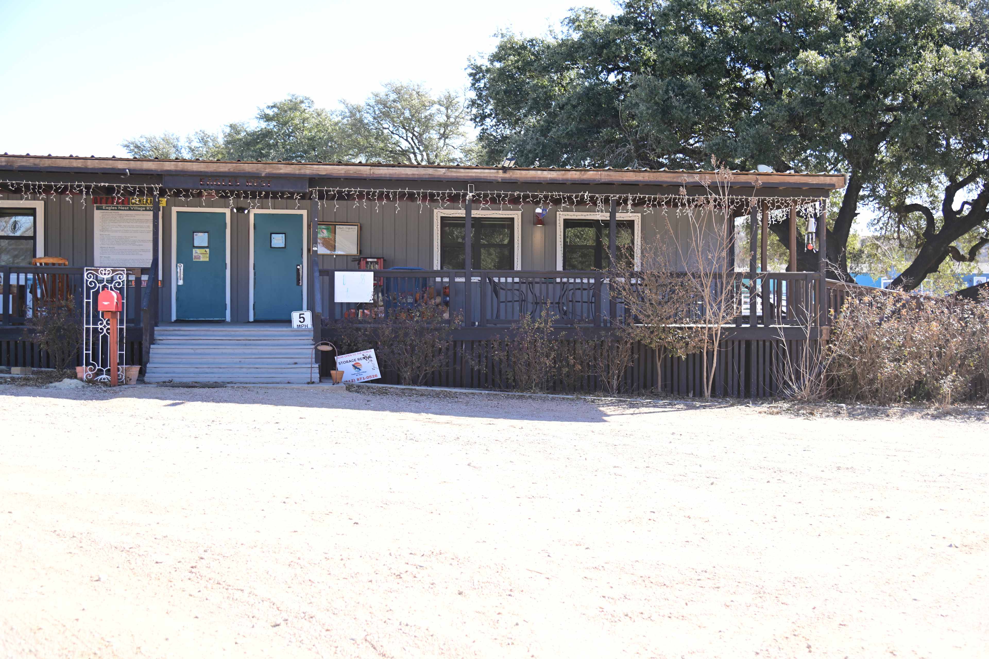 Eagle's Nest Village RV Park