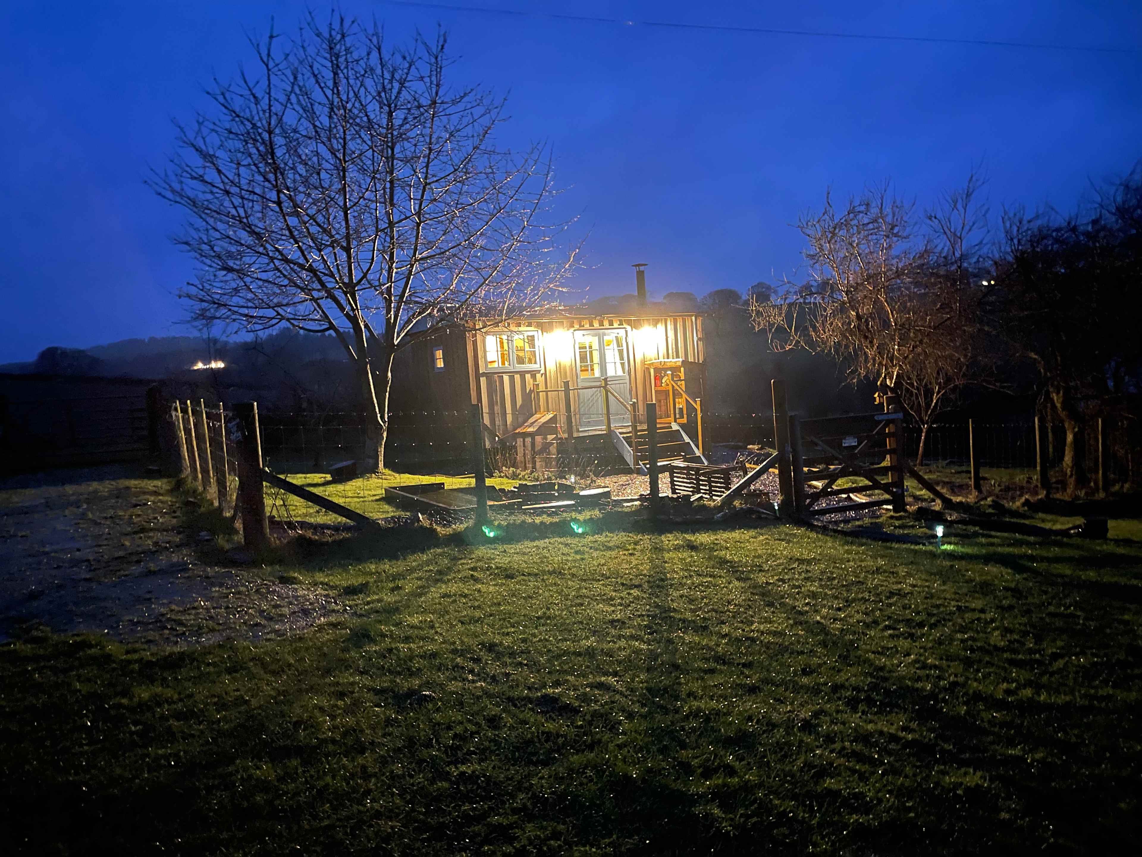 Over-the-Moon Luxury Shepherds Hut