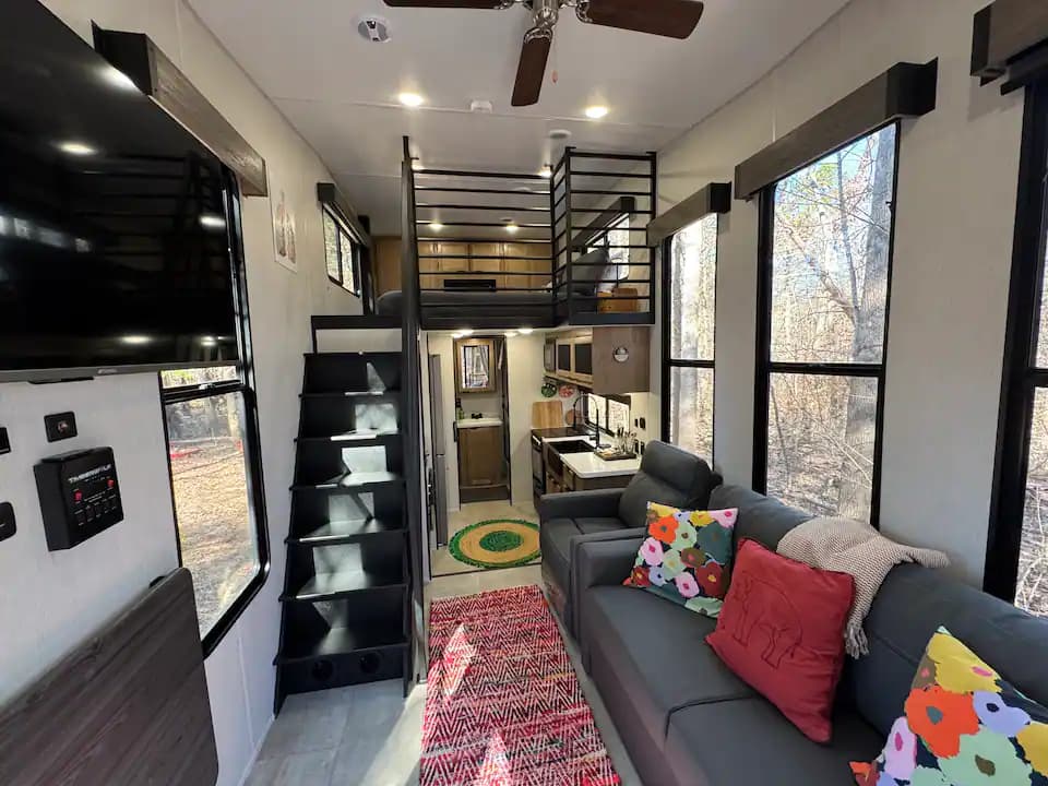 Tiny Barnside Escape