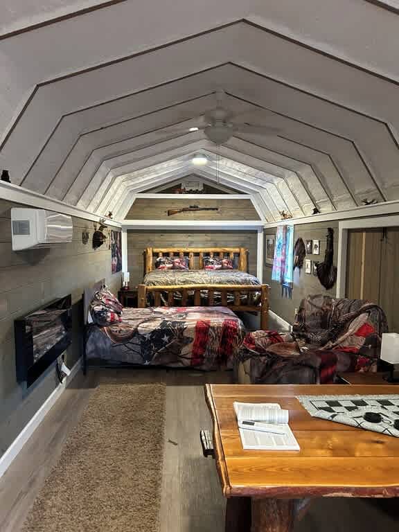 BAM Acres Cabin