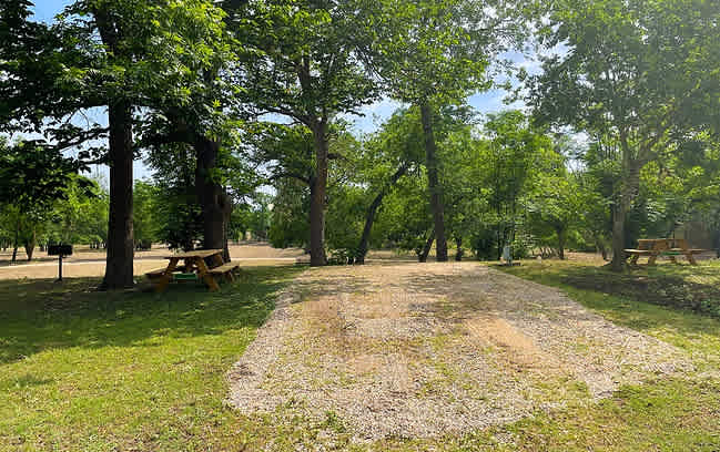 Rio Frio River Park