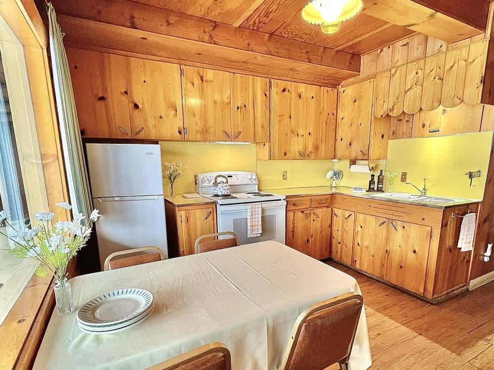 Sun Cove Resort and Guest Ranch