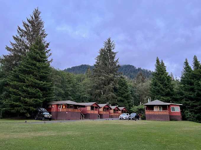 Lake Quinaults Rain Forest Resort Village