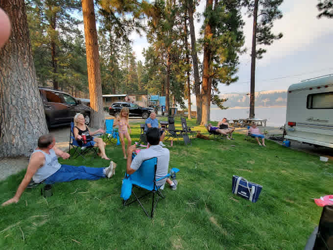 Shady Pines Resort