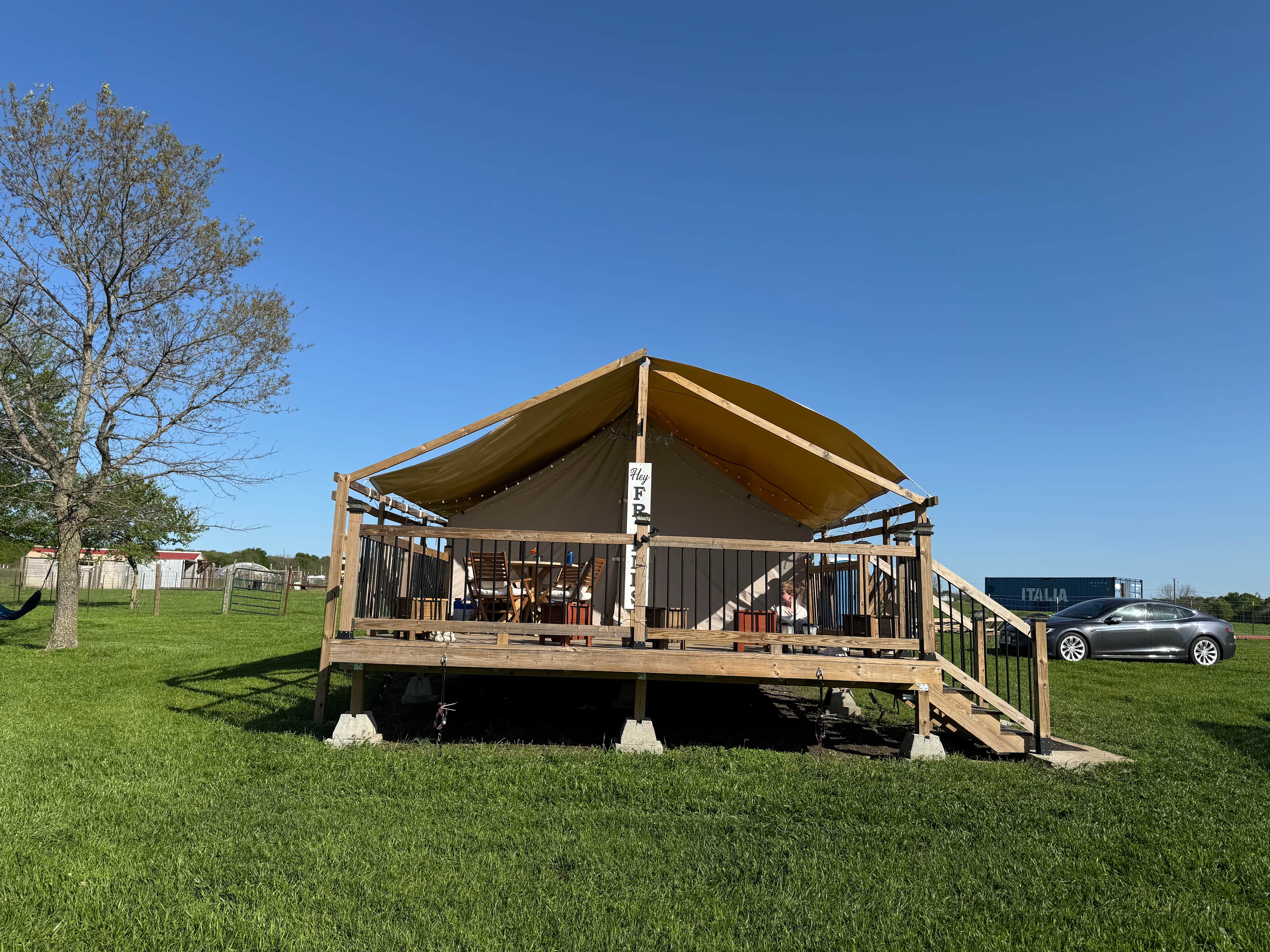 Glamp like a Champ