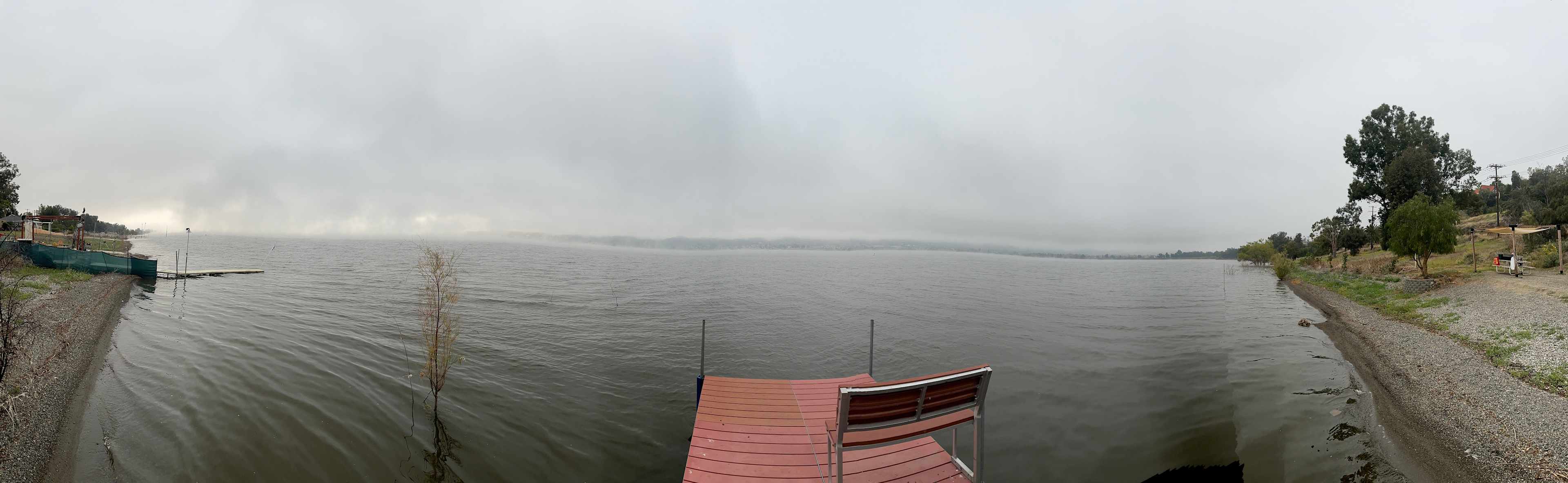Lakeshore Retreat