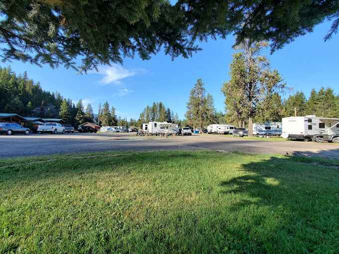 Lolo Hot Springs Campground