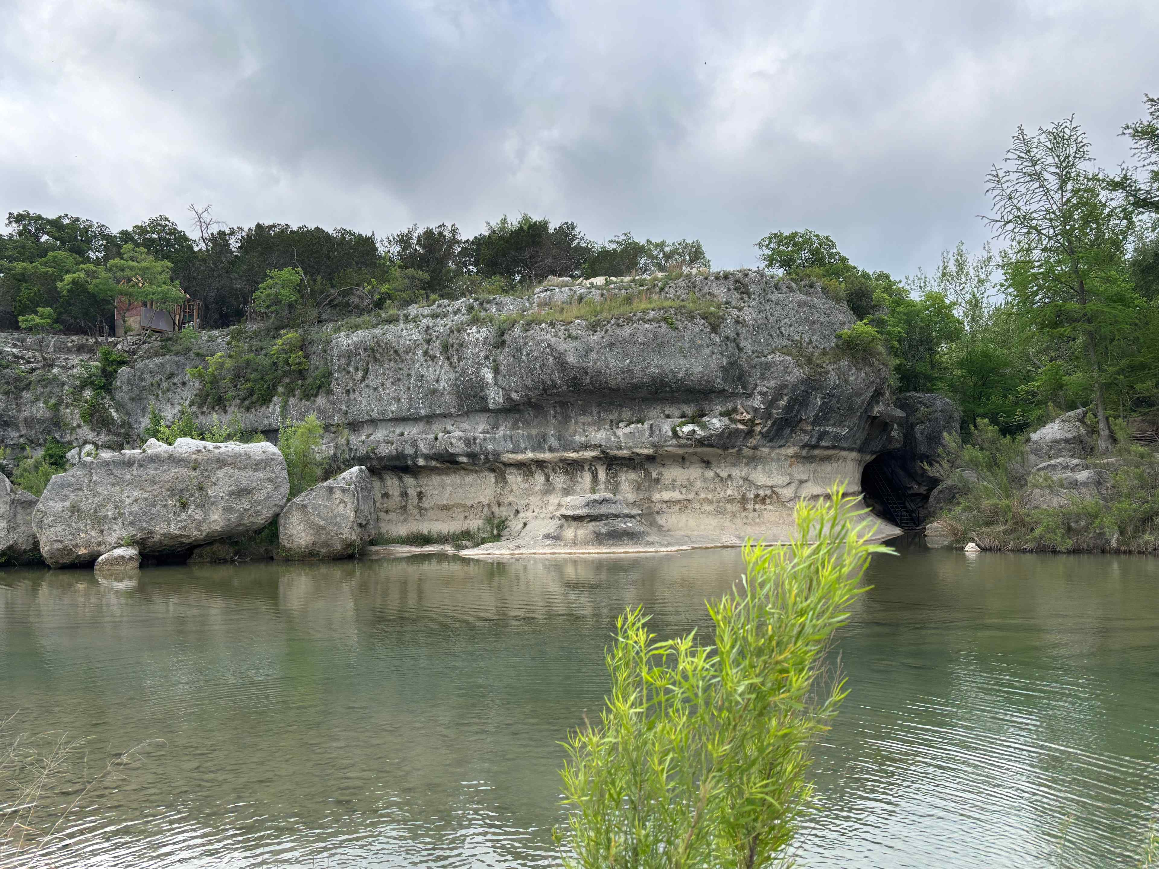 Sparrow Bend River Retreat
