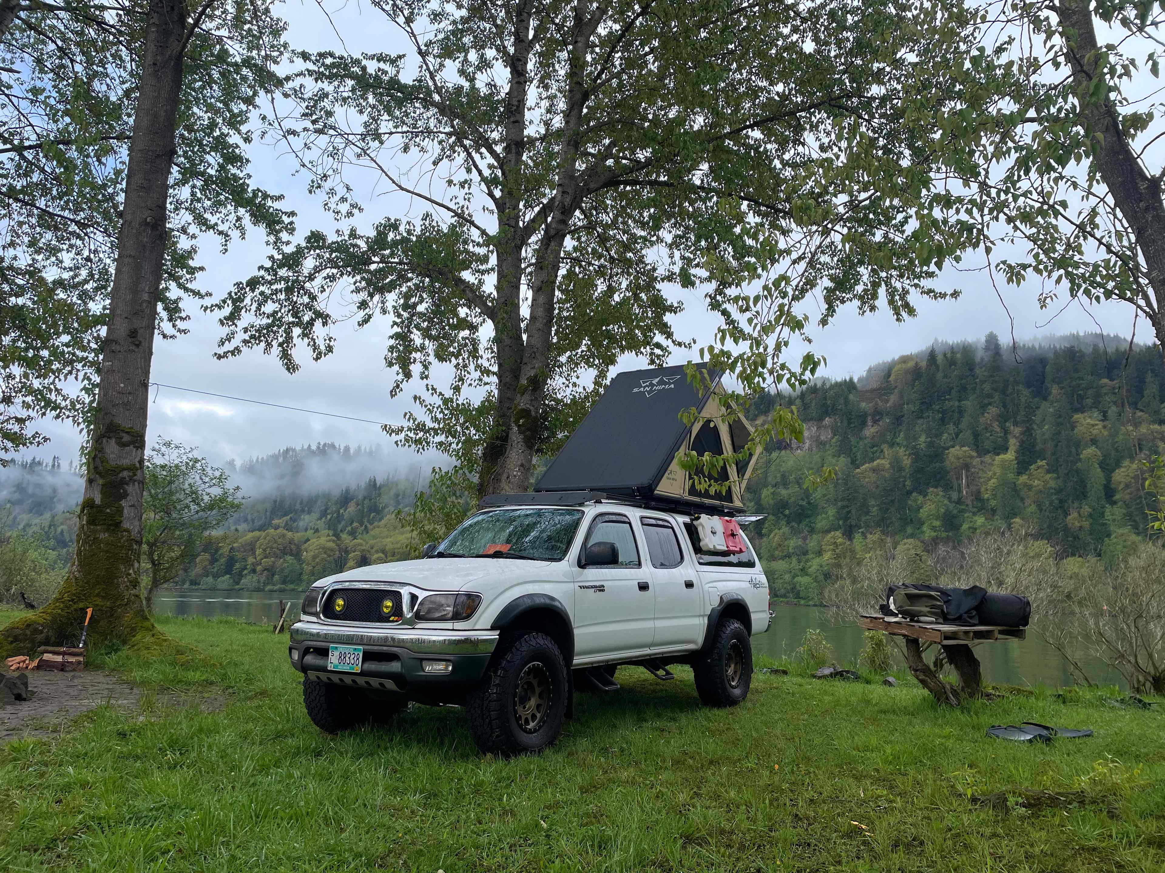 Columbia River Camping