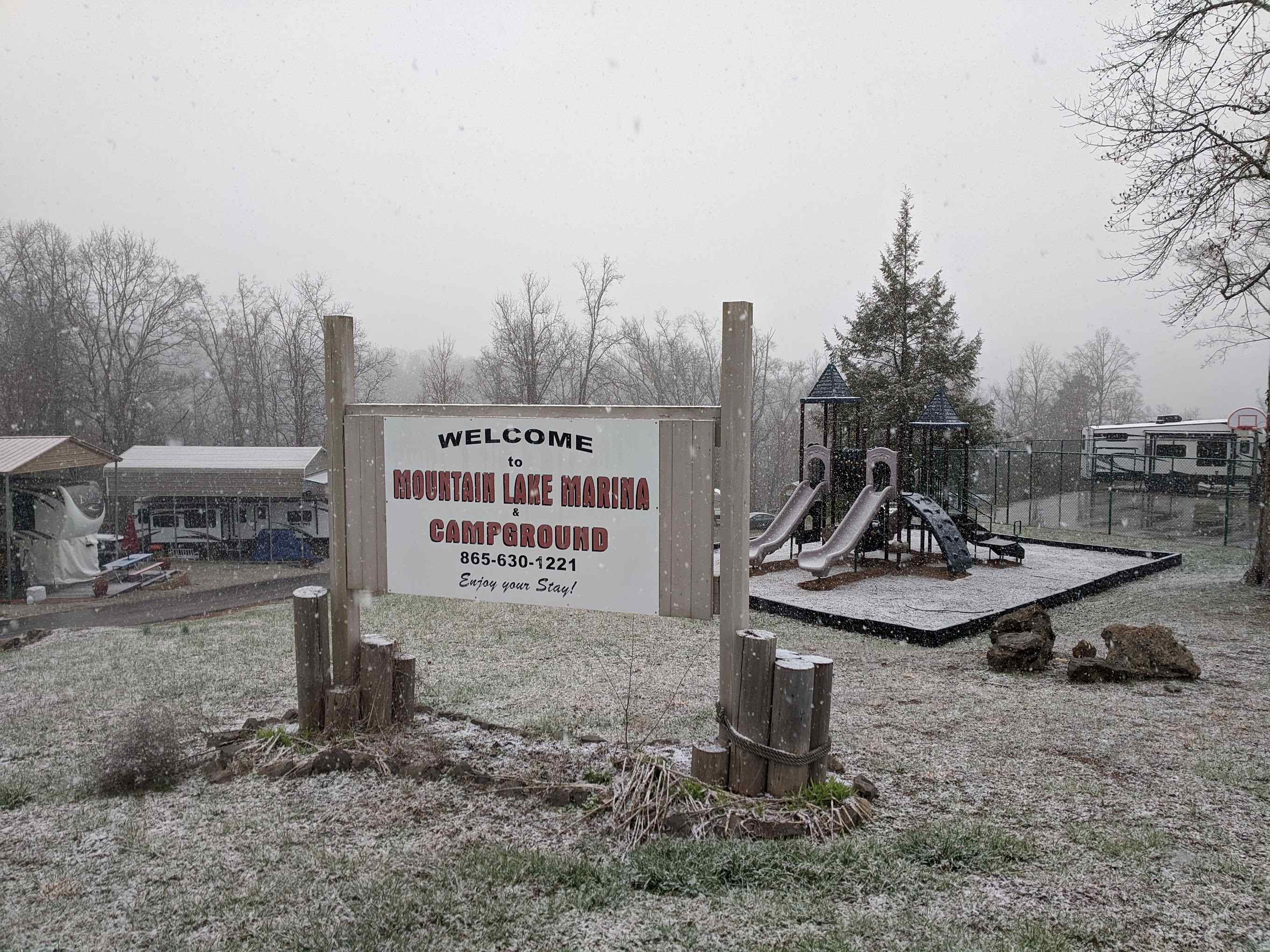 Mountain Lake Marina & Campground