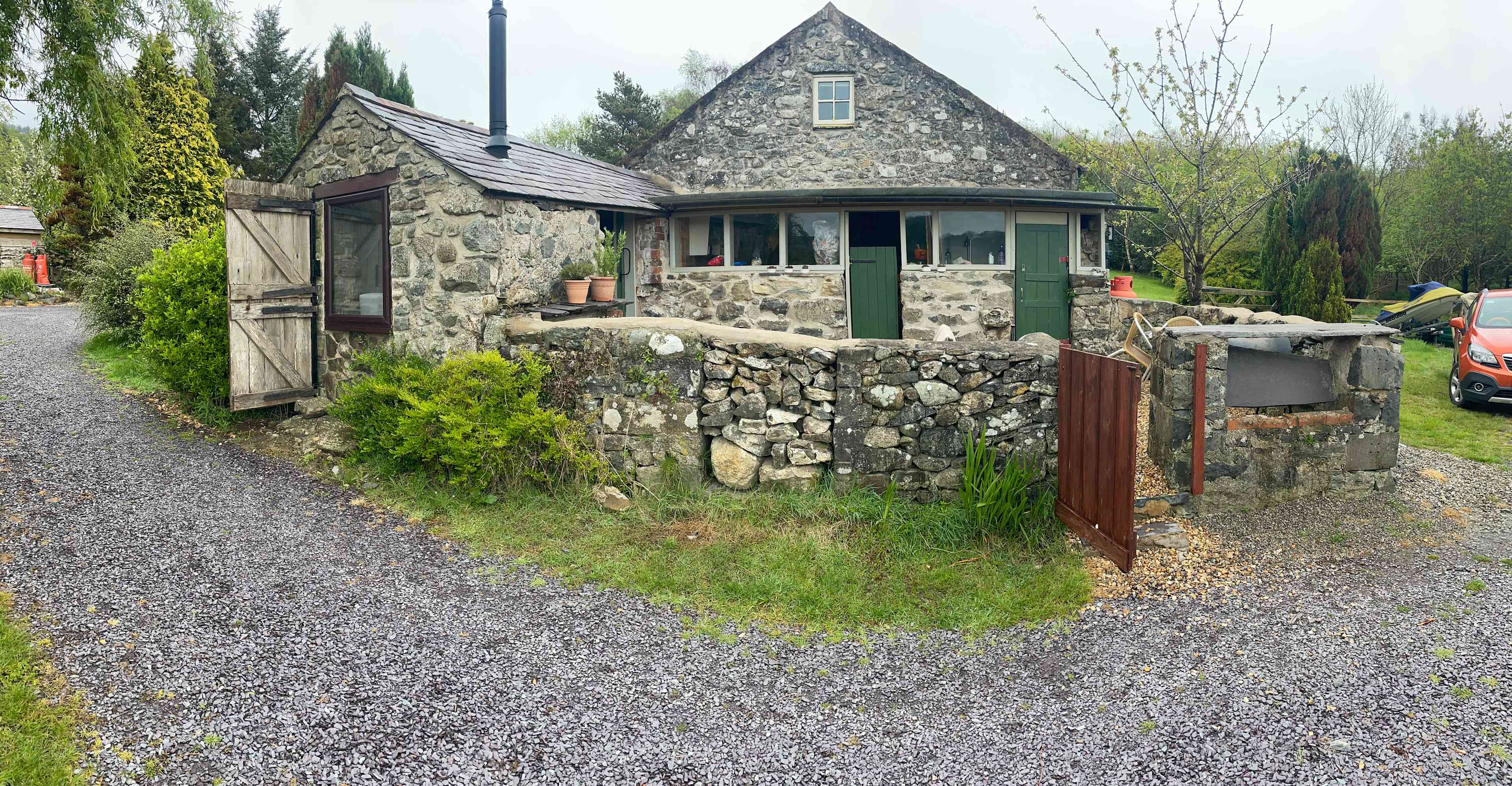 Nant Bach Retreat