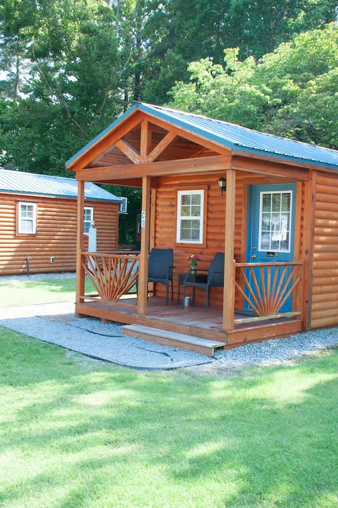 Fayetteville RV Resort & Cottages