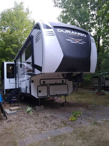 Woodsong RV Resort