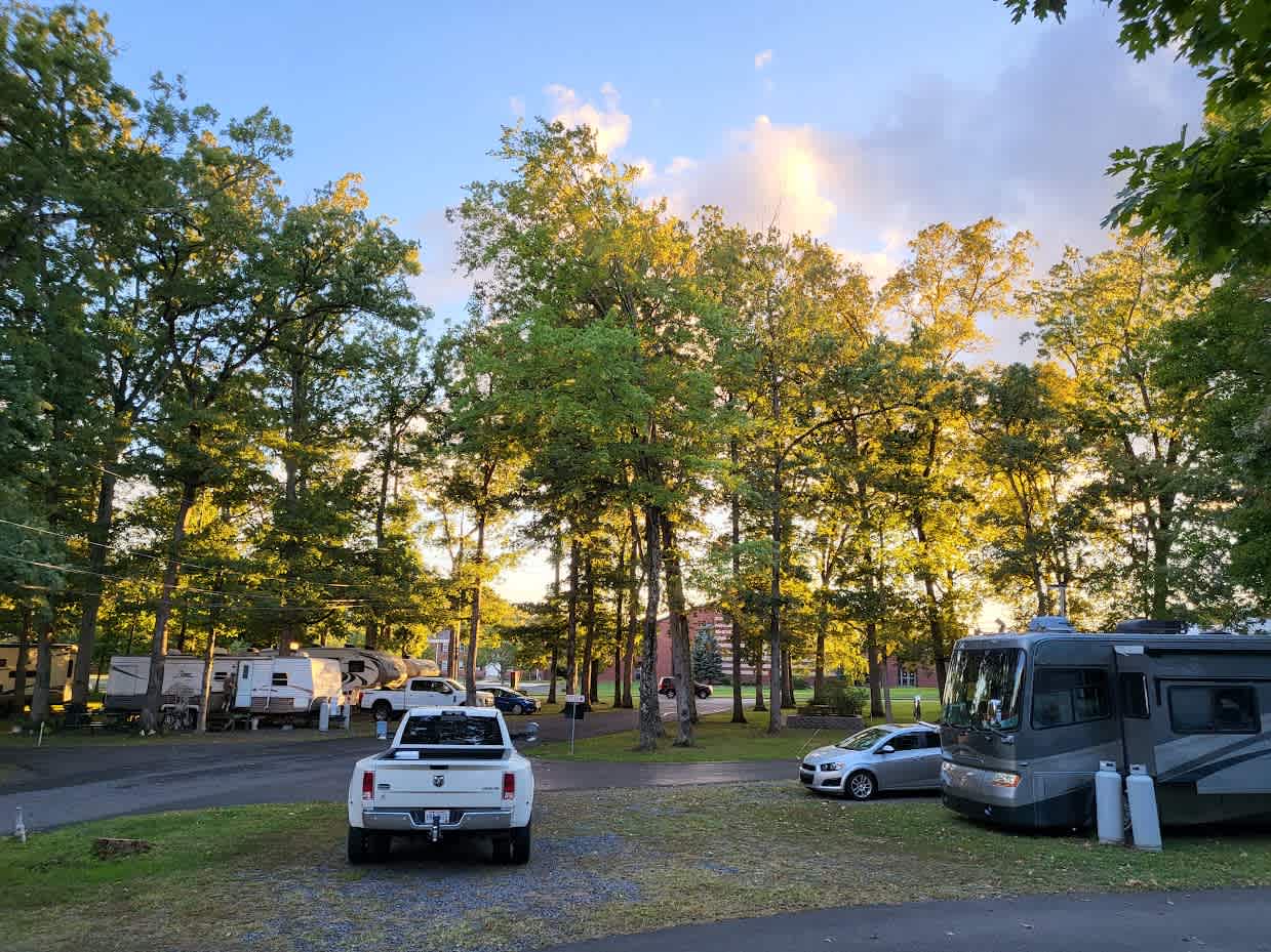 Oak Grove Park and Sales