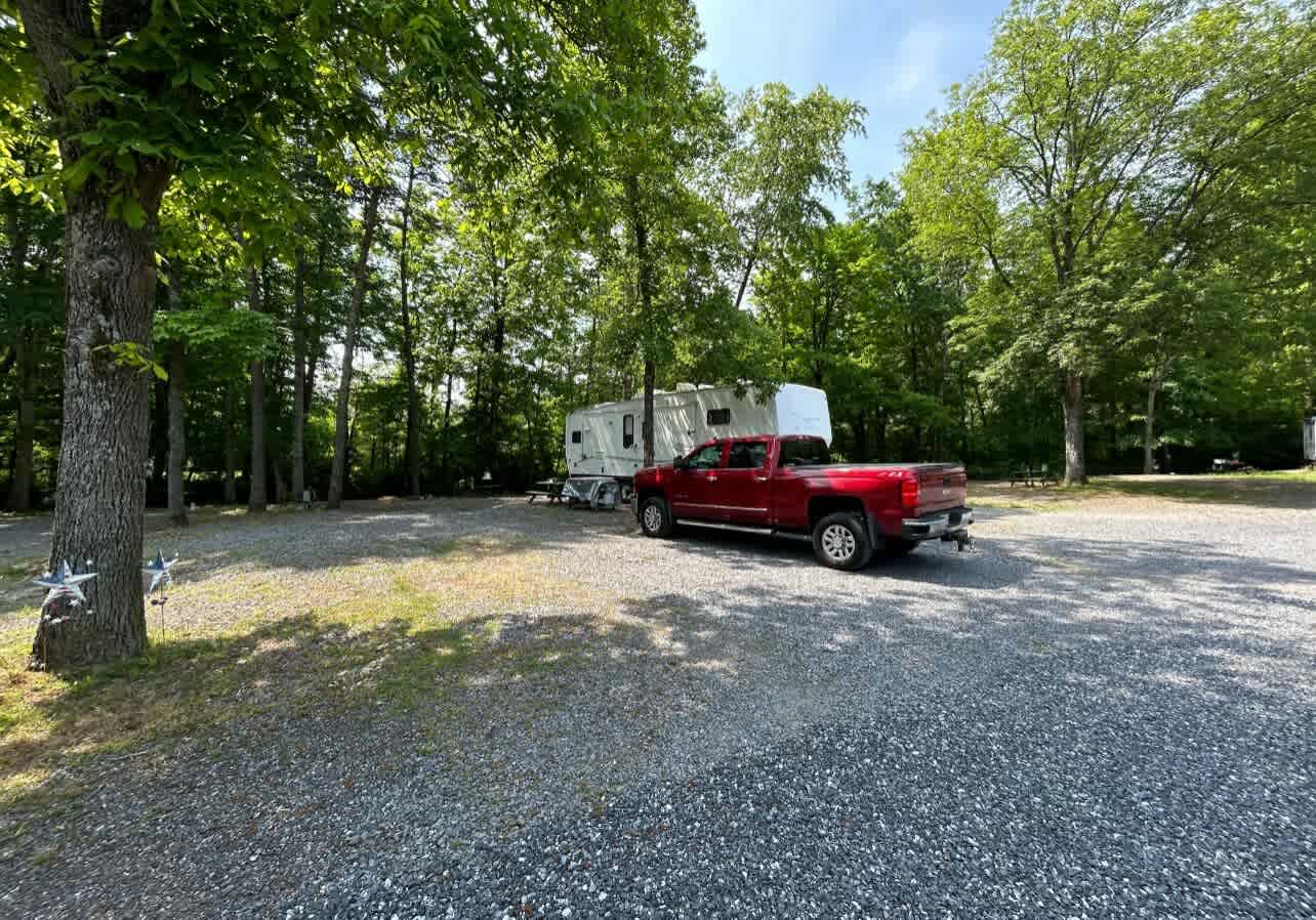 Buckhorne Country Store and Campground