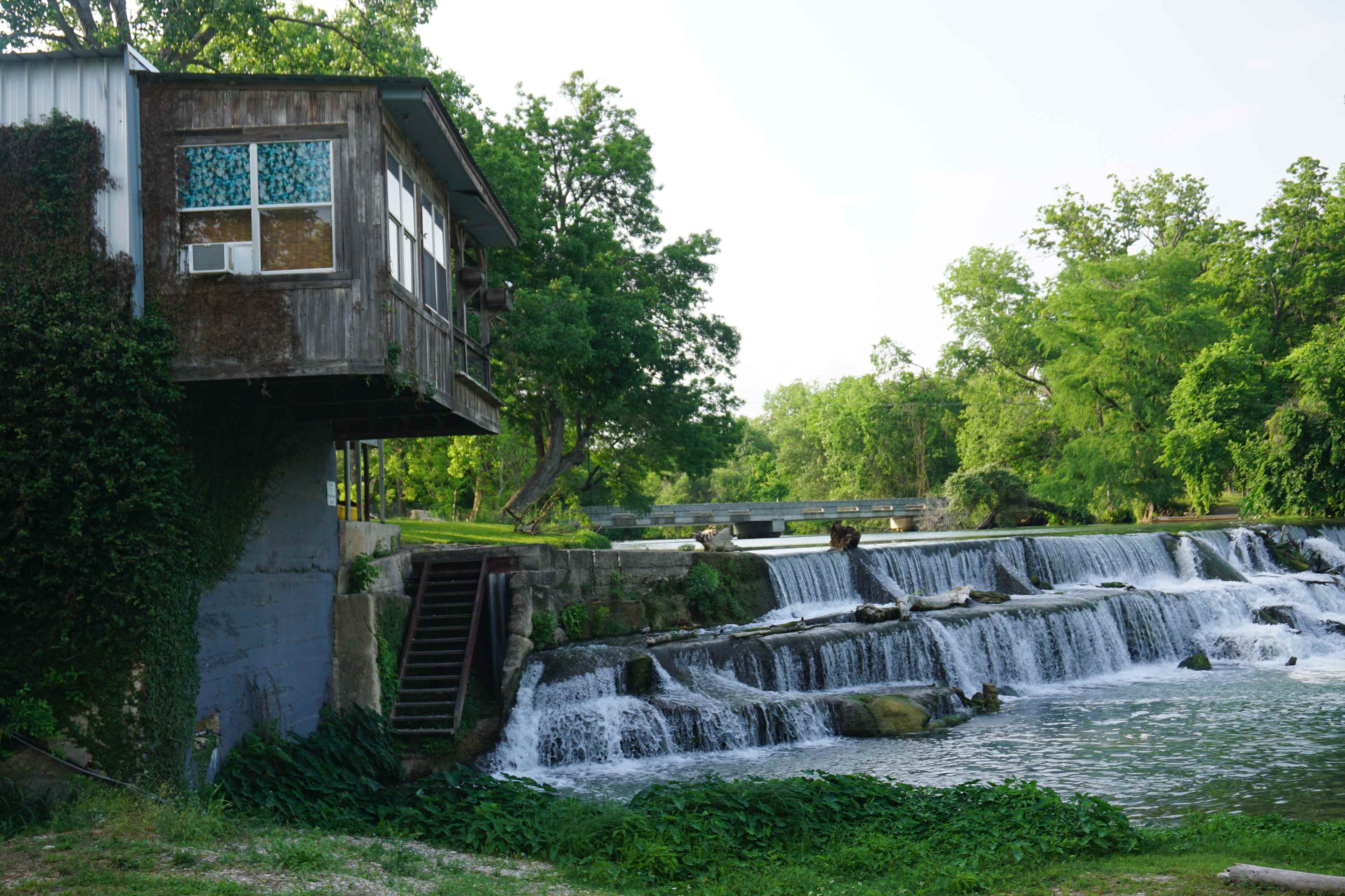 The Best Dam Spot