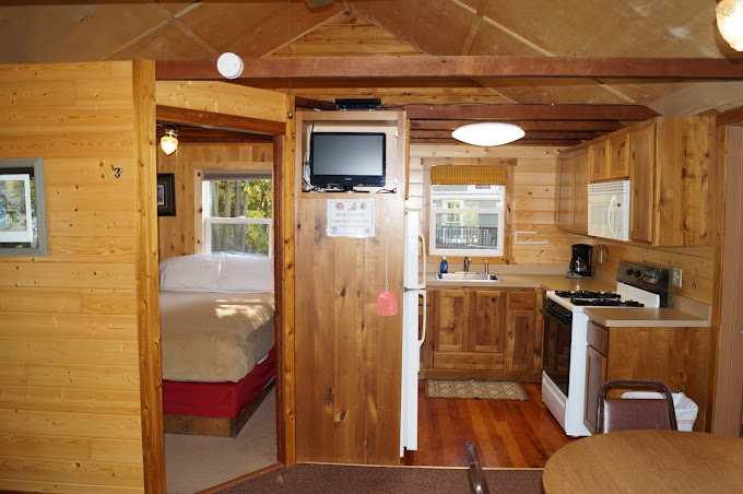 Camp Holiday Resort & Campground