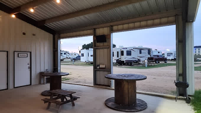 Three Oaks RV Resort
