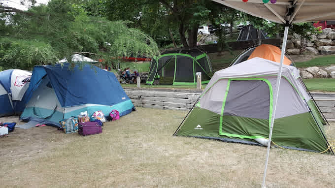 Roy's Rentals and Campground