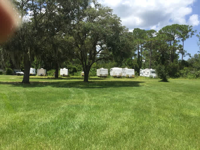 Bee's RV Resort
