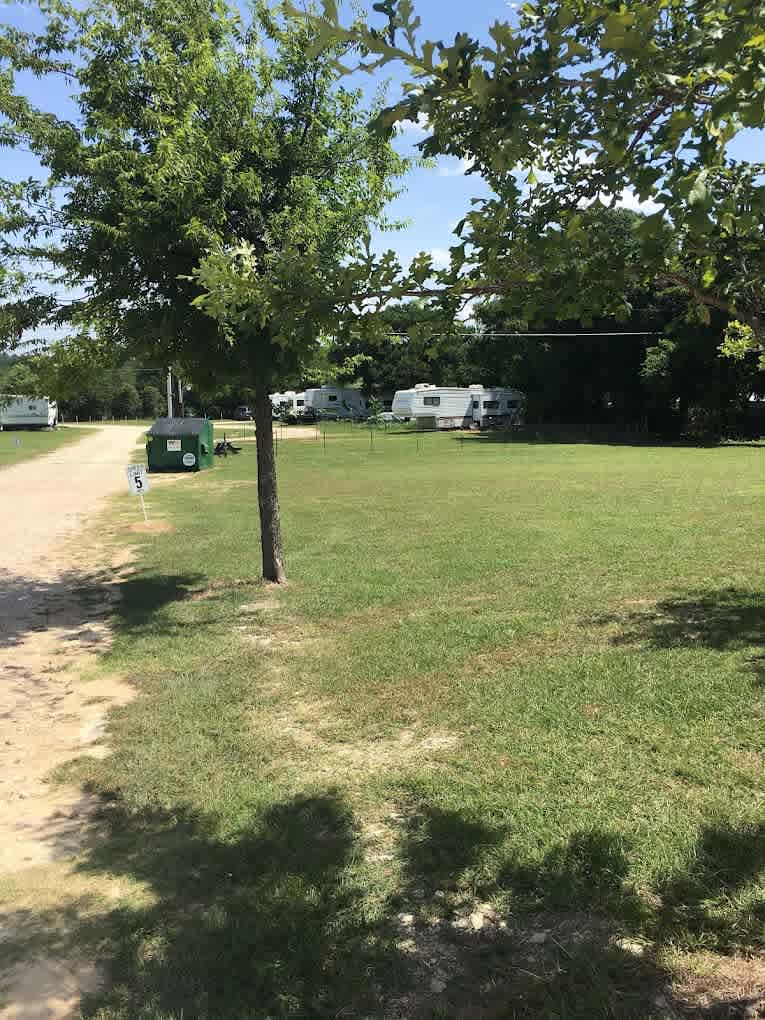 Happy Campers RV Park