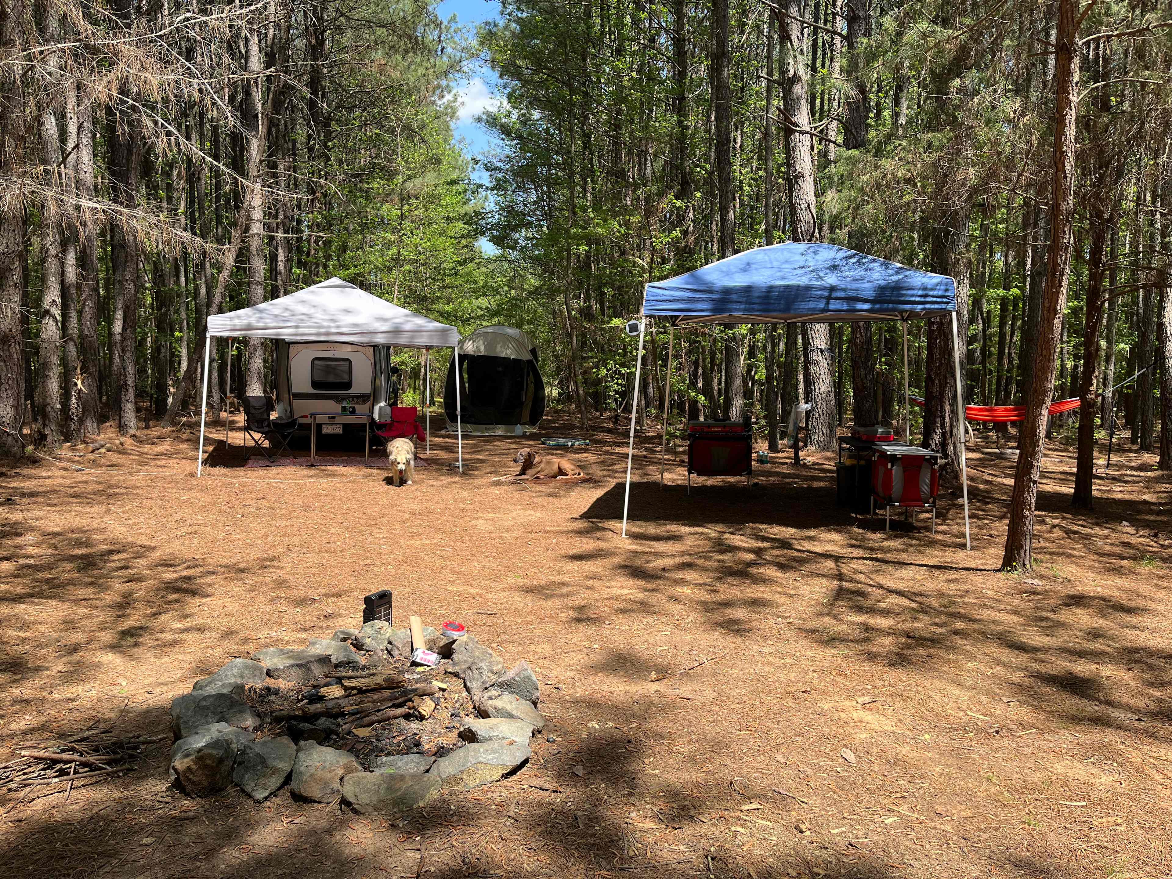 Full basecamp w/ 2 rigs