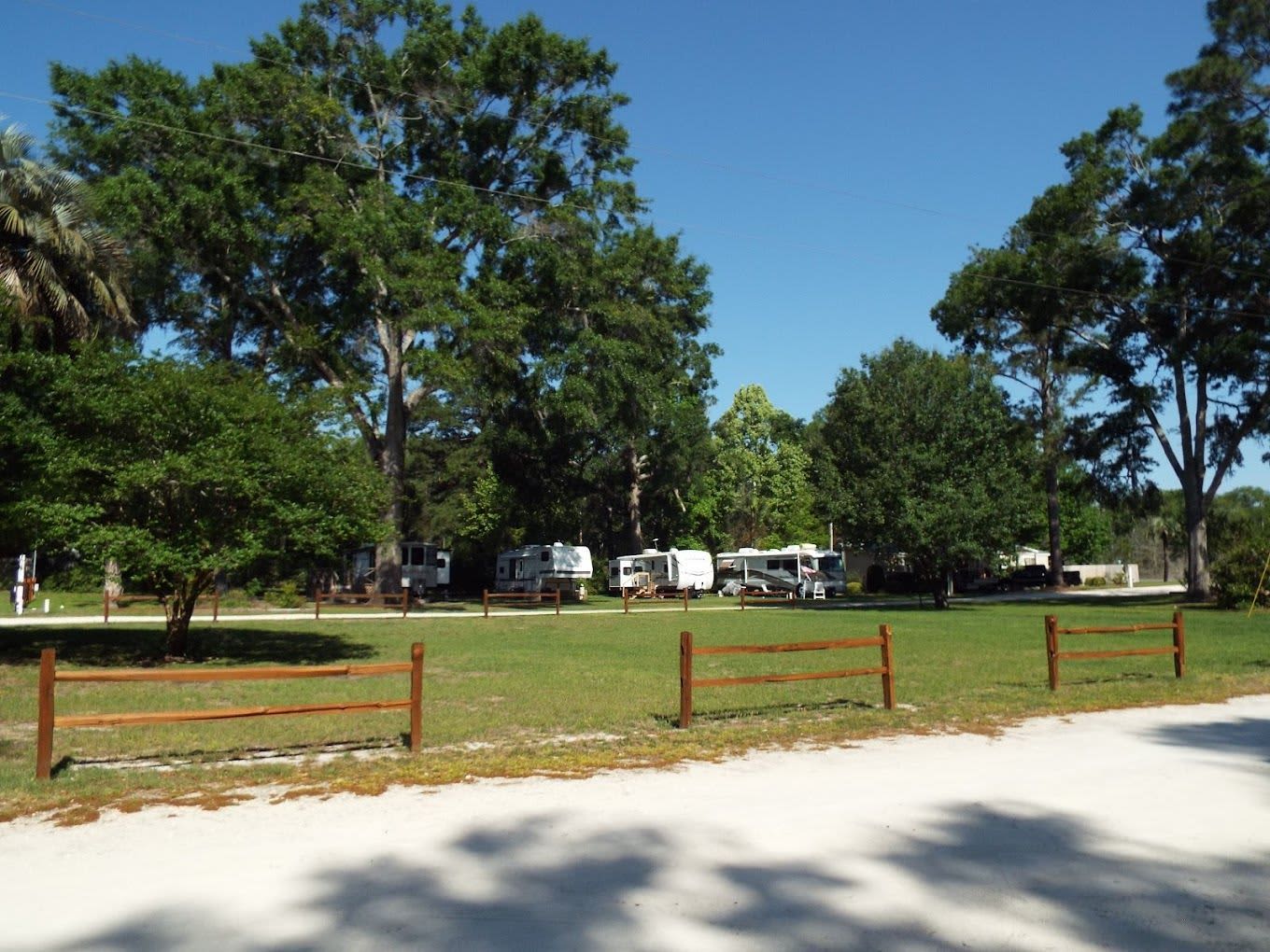 Futter’s 4 Oaks RV Park