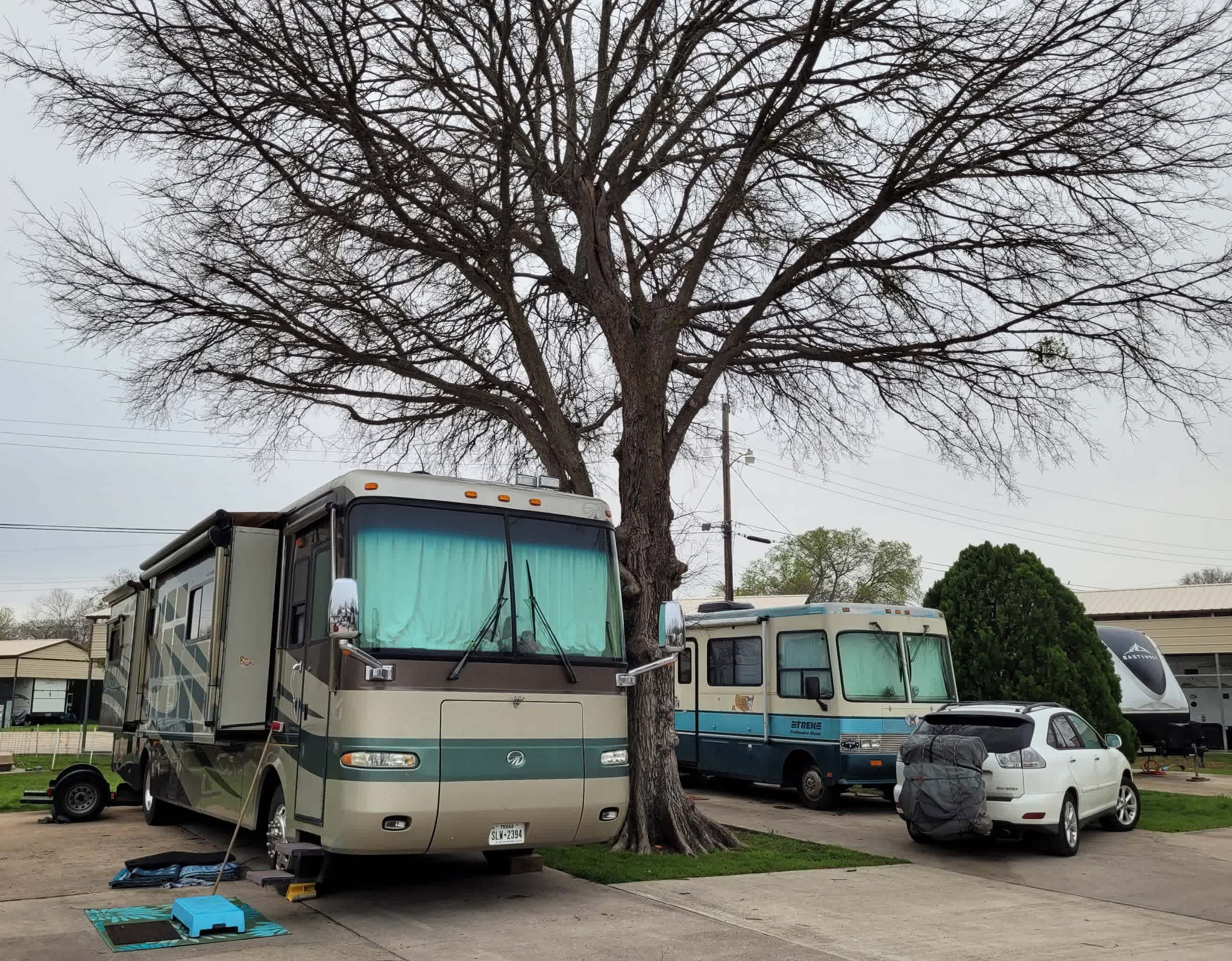 Rv Full Hookup Back-In