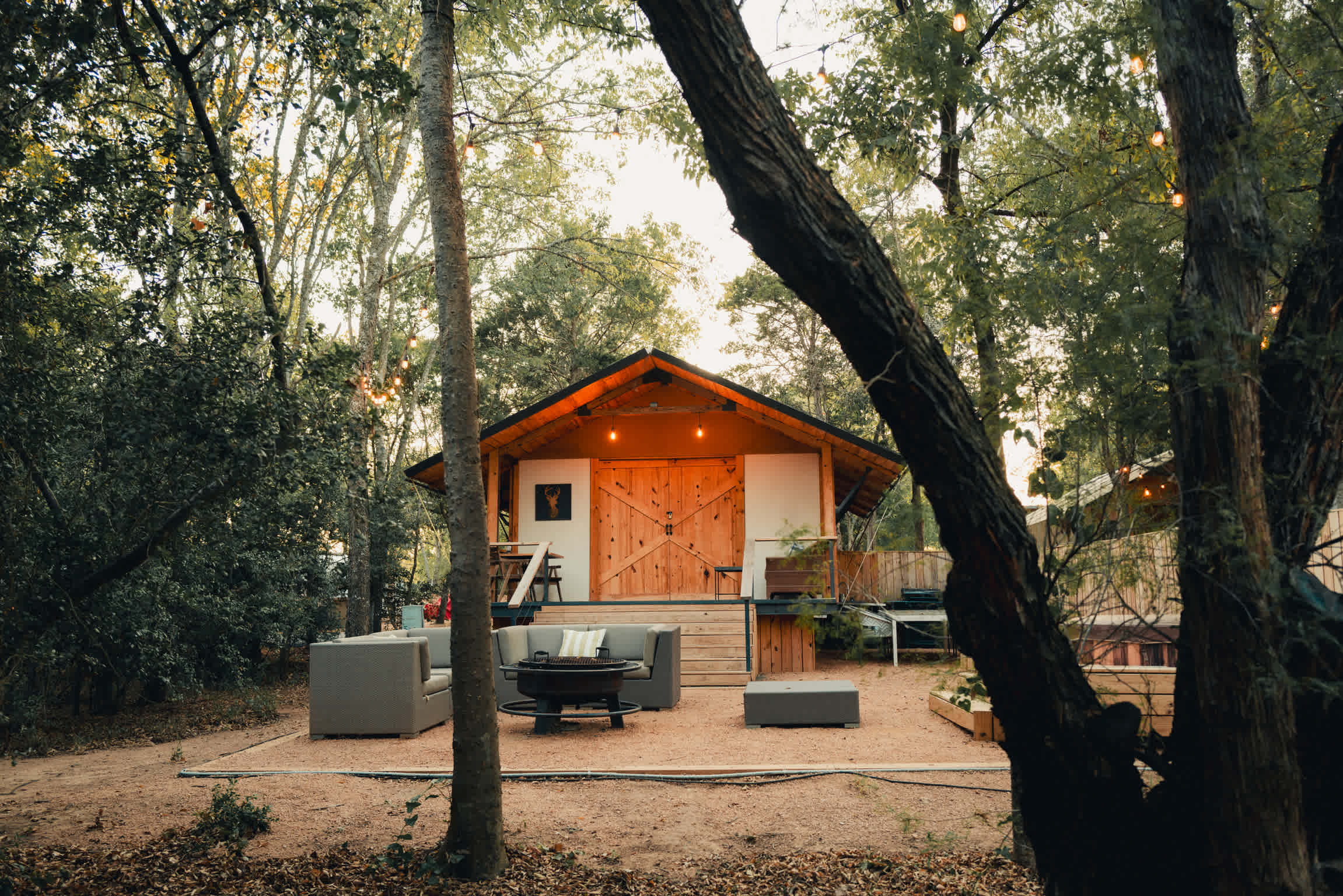 Luxury Lakefront Cabin #3